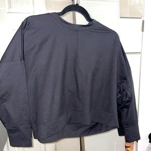 Black long sleeve shirt for sale! Thick material, good quality & good condition